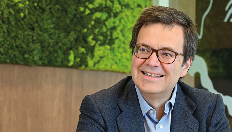 Insurers were the ugly duckling of the sector – interview with Carlos Montalvo