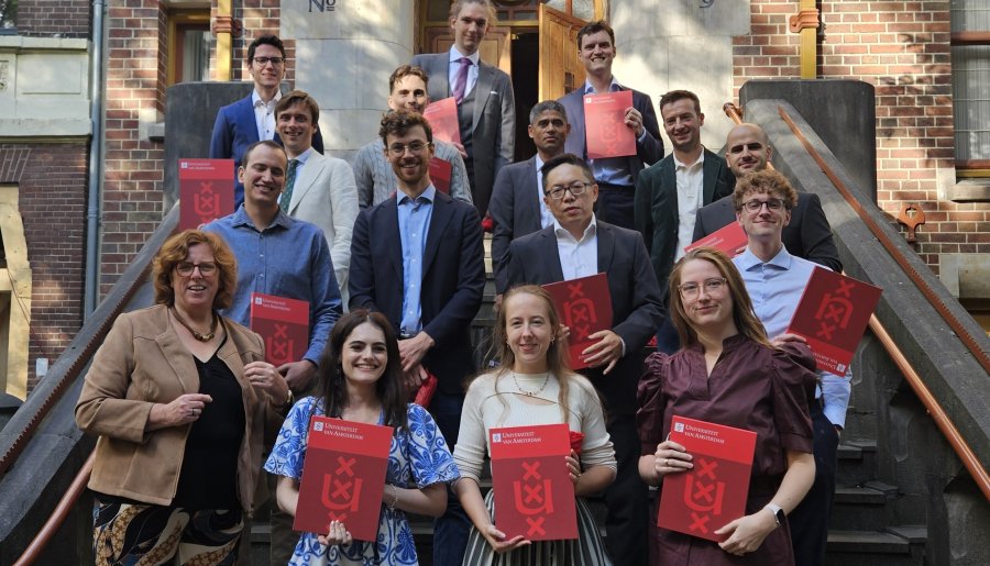 20 studenten succesvol in afronding postmaster APC (UvA)